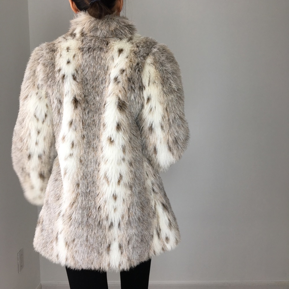 VINTAGE BOHO FAUX FUR COAT JACKET - SNOW LEAPARD - Picture 8 of 8